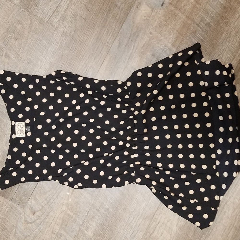 Black peplum top